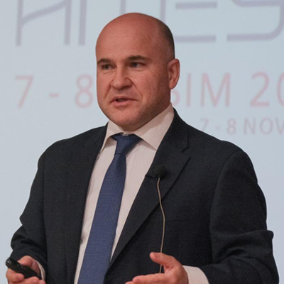 Prof. Dr. İzzet Gökhan ÖZBİLGİN